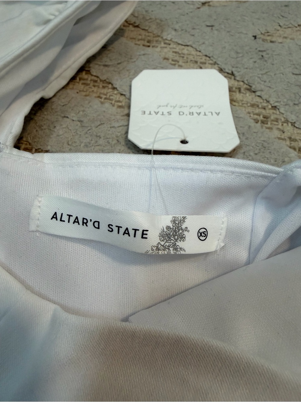 Altar’d State White Square Neck Puff Sleeve Mini Dress - Picture 4 of 5